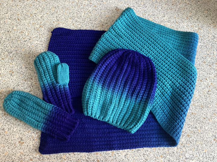 Шапка, шарф и варежки (комплект)