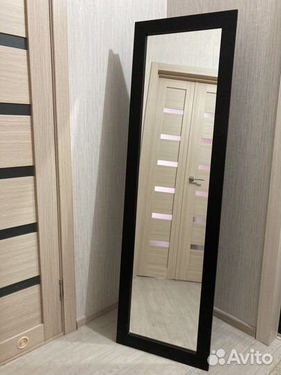 Зеркало напольное