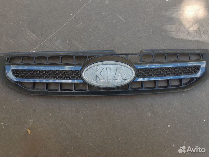 Решетка радиатора kia sportage 2