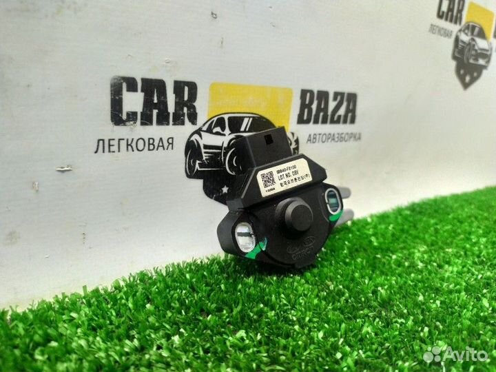 Датчик педали сцепления Hyundai Kona