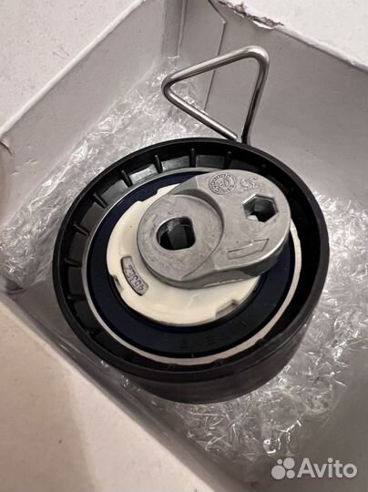 Комплект грм Volvo 32213096