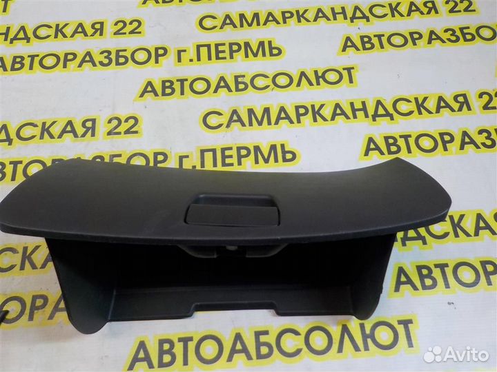 Бардачок Chevrolet Aveo (T300) 2011