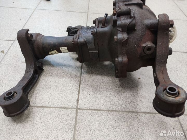 Передний мост Toyota Sequoia