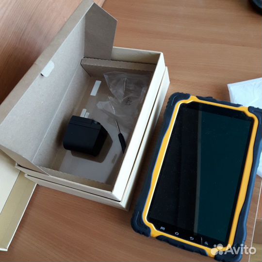 Защищенный планшет на Android