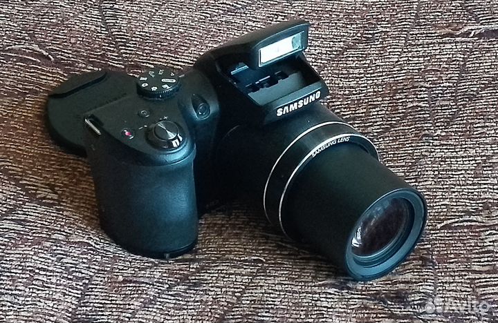 Цифровая фотокамера Samsung WB110