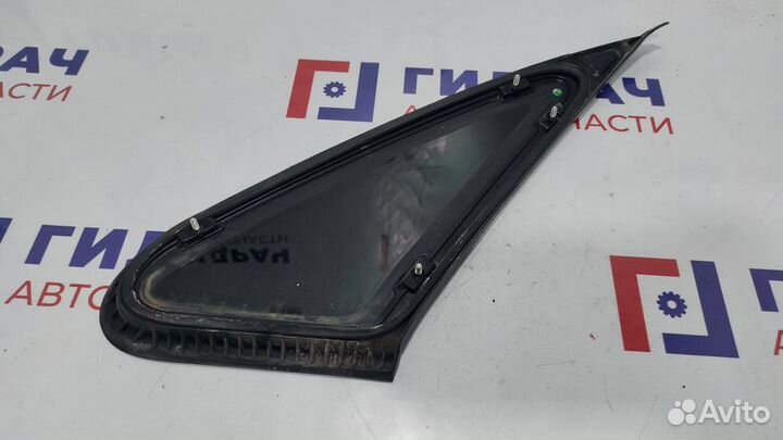 Стекло кузовное глухое левое Chevrolet Lacetti 966