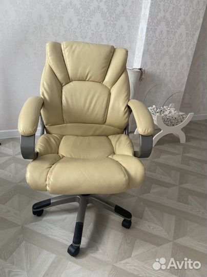 Кресло новое из эко кожи