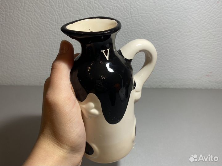 Глиняная ваза