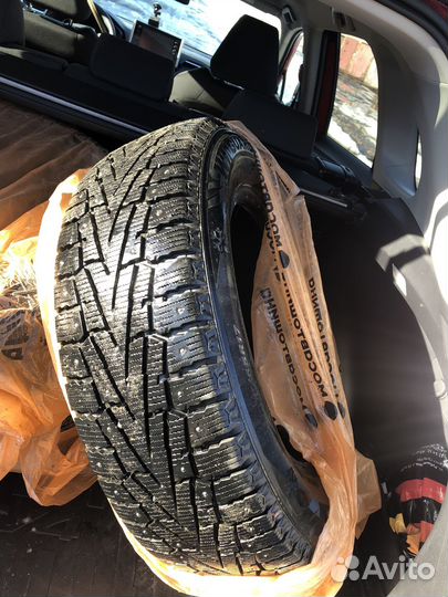 Roadstone Winguard Spike 225/65 R17