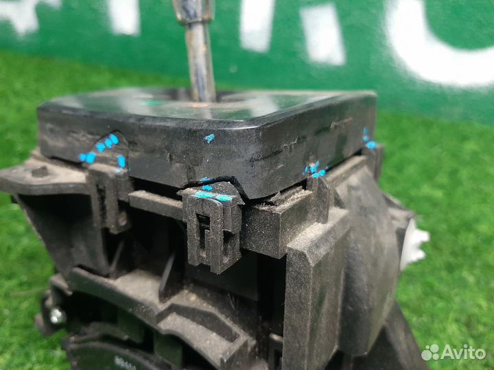 Селектор АКПП на Toyota RAV4