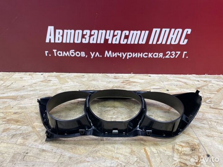 Козырек щитка приборов LADA Vesta