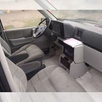 Chrysler Voyager 2.5 AT, 1990, 115 491 км, с пробегом, цена 180 000 руб.