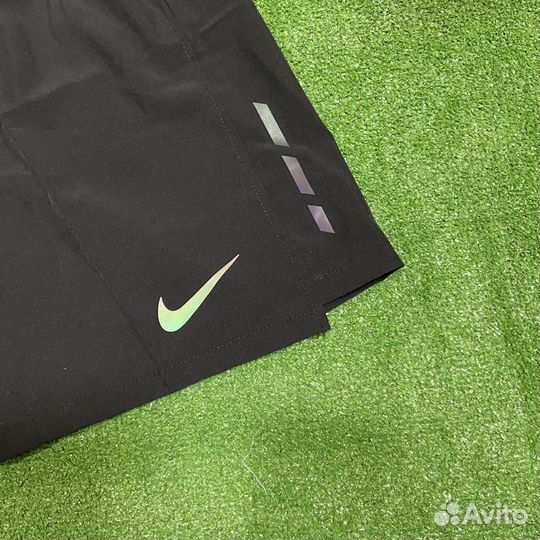 Шорты Nike Рефлективные