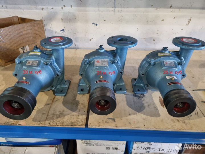 Насос забортной воды для судовых двигателей