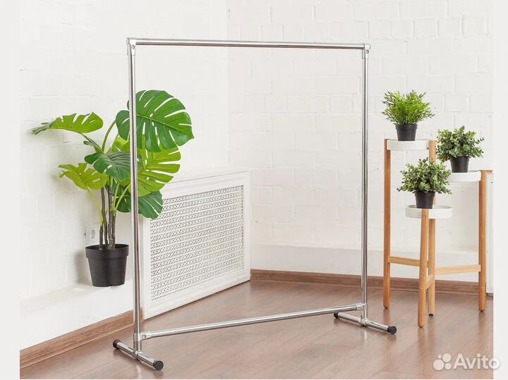 Вешалка напольная модель 880