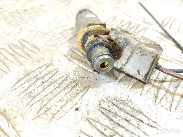 Форсунка двигателя Toyota Corolla e10