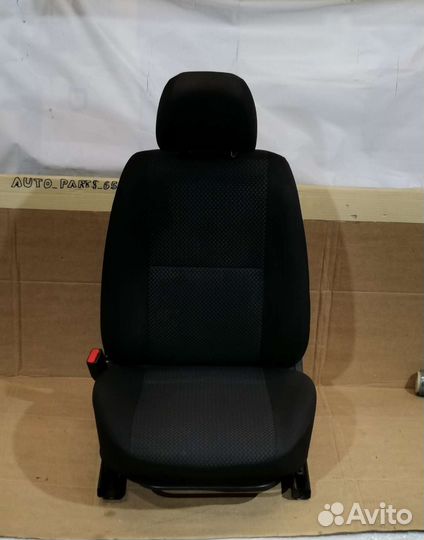 Сиденья переднее левое Датсун он До