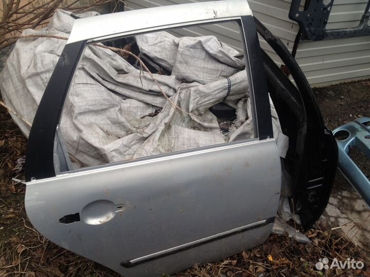 Дверь Лада Калина седан задняя правая