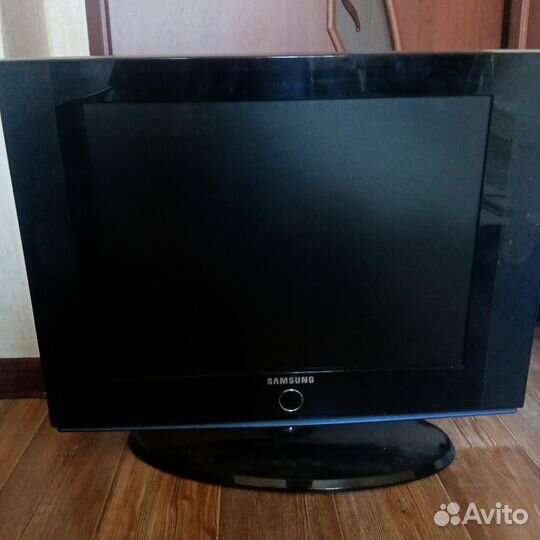 Телевизор samsung
