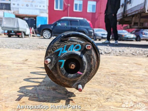 Передняя левая стойка Mitsubishi Outlander 3 рест