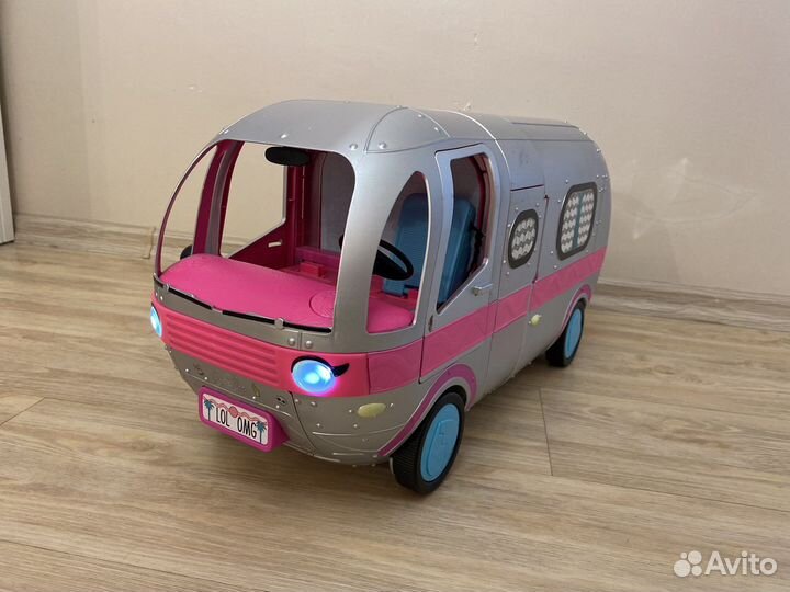 Автобус LOL Surprise Glamper