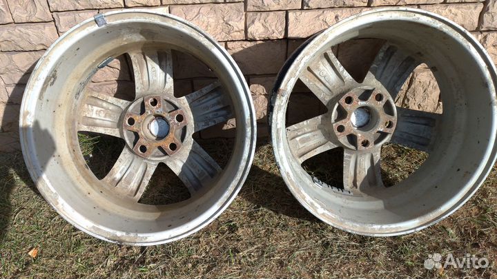 Литые диски R16 на Тойота