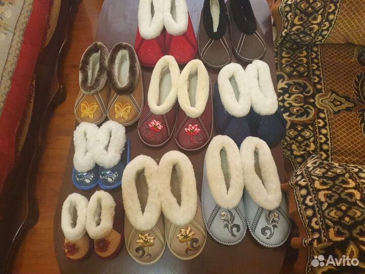 Тапочки, бабуши, чуни