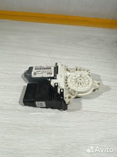 Моторчик стеклоподъемника Volkswagen Touran