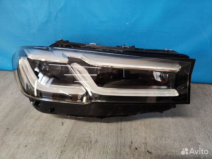 Фара правая BMW 5er G30 G31 2016