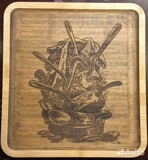 Поднос деревянный. Доска разделочная