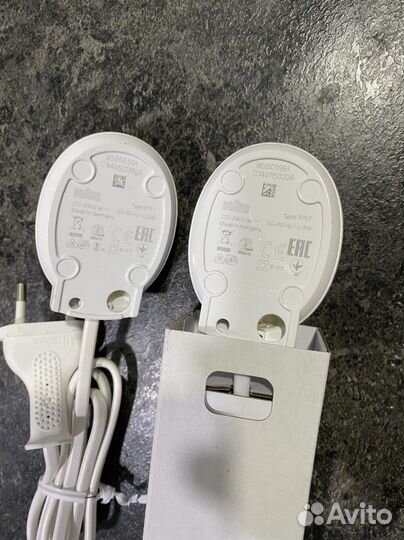 Зарядка для щеток орал би