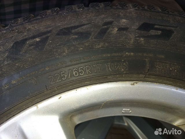 Toyo Observe GSi-5 225/65 R17 102S