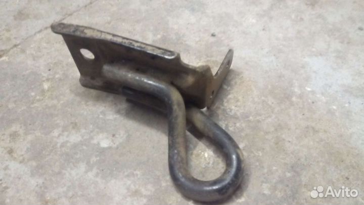 Крюк (Петля) Буксировки ауди 100,А6(С4)