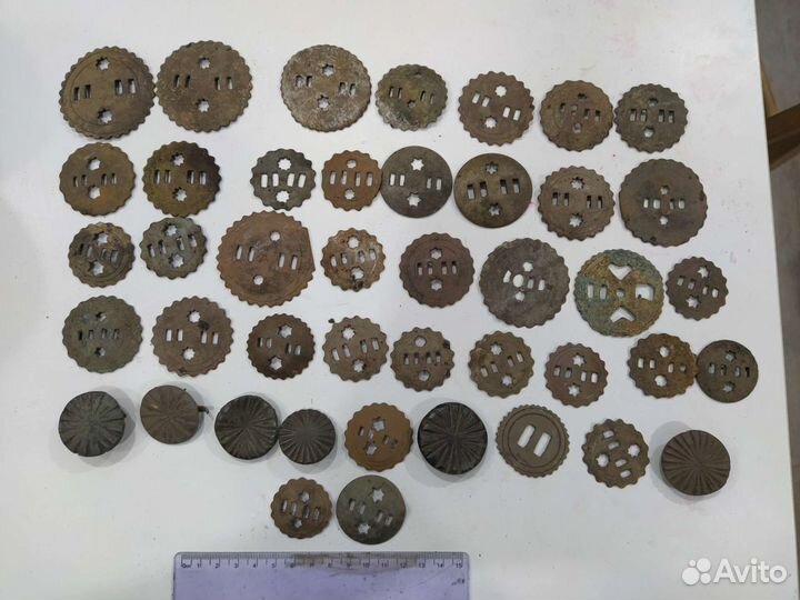 Украшения конской упряжи (конина), пряжки