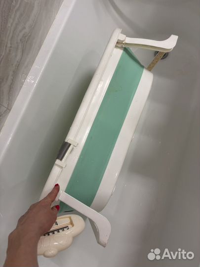 Ванночка для купания новорожденного