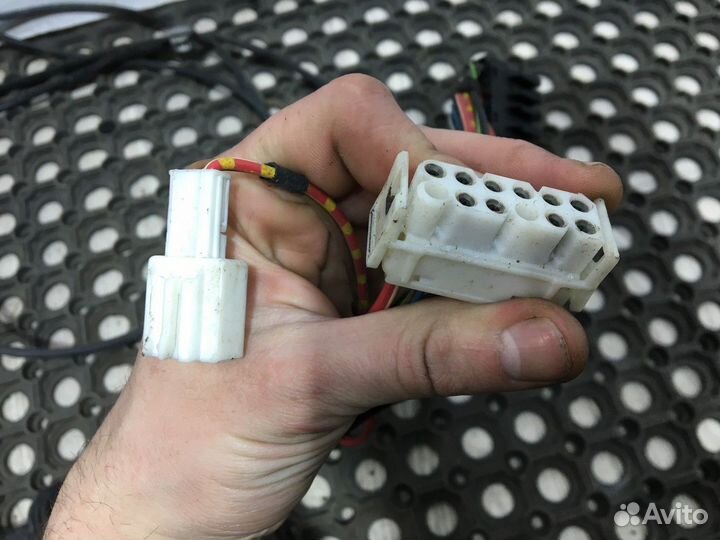 Электропроводка (коса) двигателя BMW 5