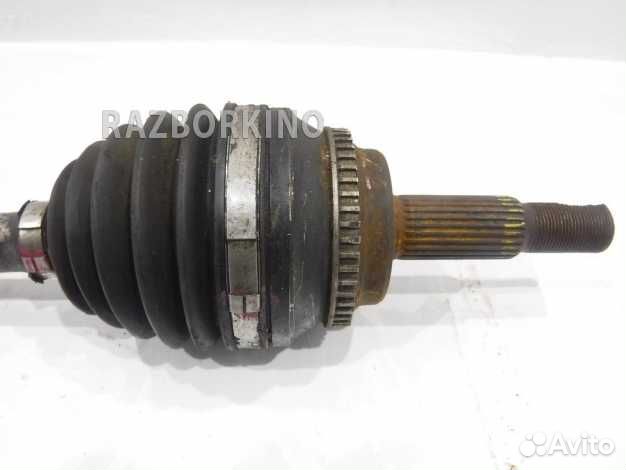 Привод передний правый