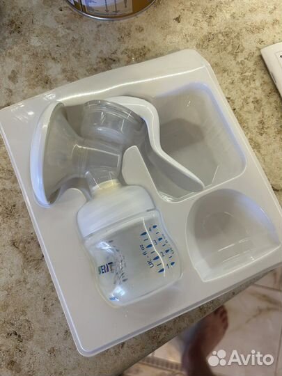 Молокоотсос avent ручной