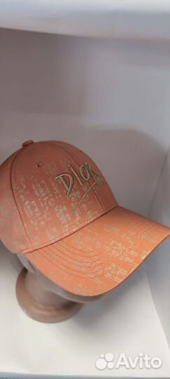 Кепки и бейсболки