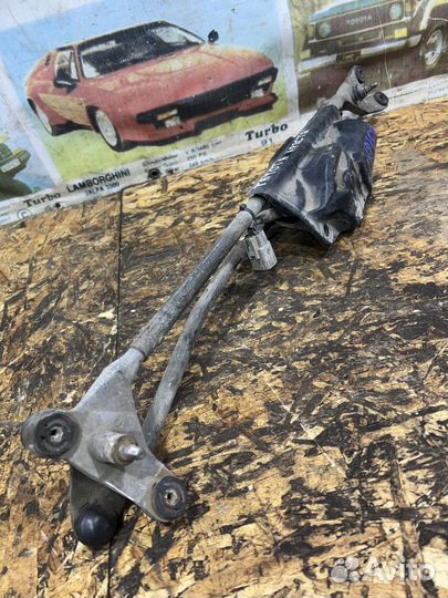 Трапеция дворников Тойота Креста 90