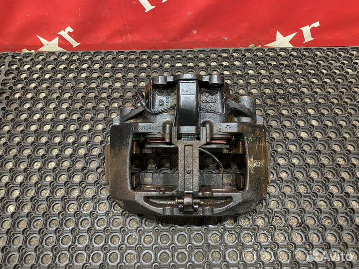 Суппорт передний левый 2023г. Shacman SX4188YY381