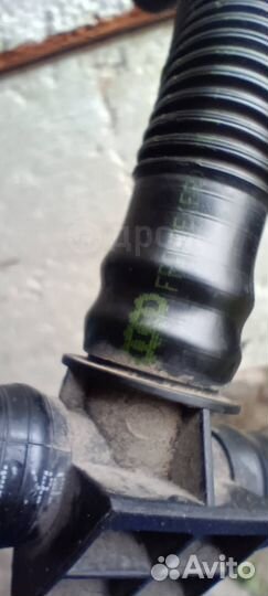Трубка насоса вторичного воздуха audi VAG 06E1318