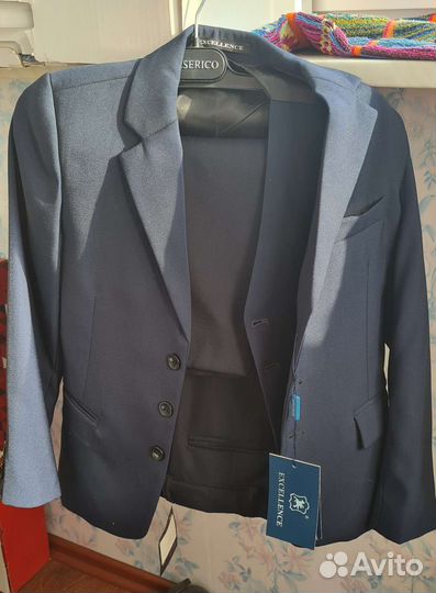 Костюм для мальчика новый