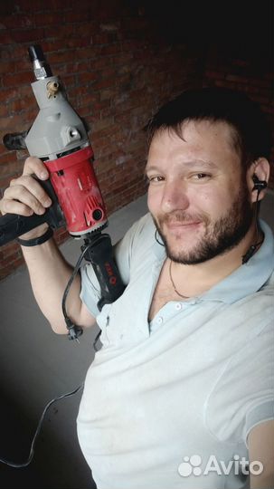 Услуги электрика Штробление стен