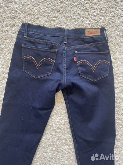 Джинсы levis/guess