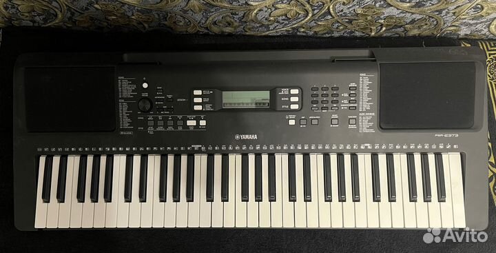 Синтезатор Yamaha PSR-E373