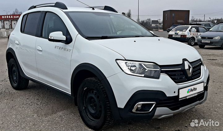 Renault Sandero Stepway 1.6 AT, 2019, 64 000 км