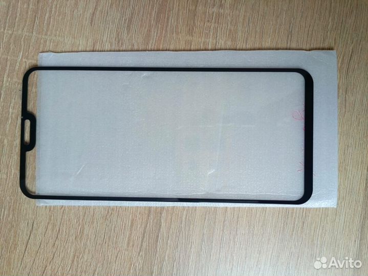 Защитное стекло на Honor 8X