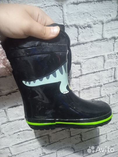 Резиновые сапоги