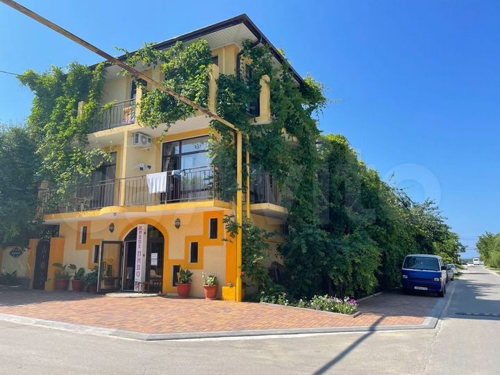 Комната 16 м², 1/3 эт.